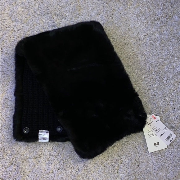 Uniqlo Accessories - COPY - NWT - UNIQLO Faux Fur Scarf/Neck Wrap